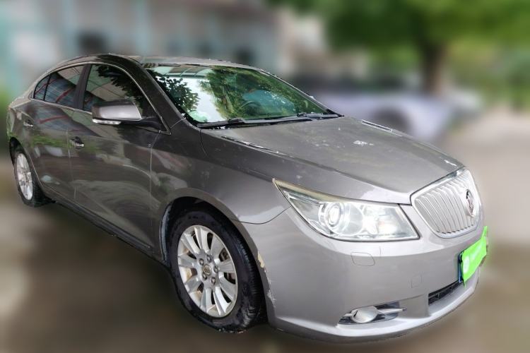 Used Buick LaCrosse 2011 2.4L SIDI Haoya Edition Front Right 45 Deg