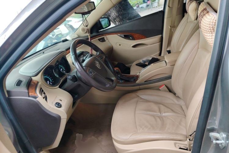 Used Buick LaCrosse 2011 2.4L SIDI Haoya Edition Left Front Seat