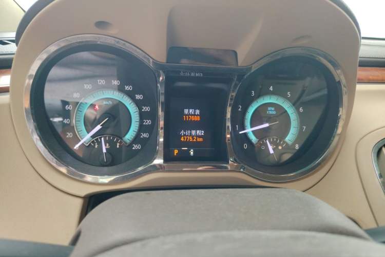 Used Buick LaCrosse 2011 2.4L SIDI Haoya Edition Odometer Close Up
