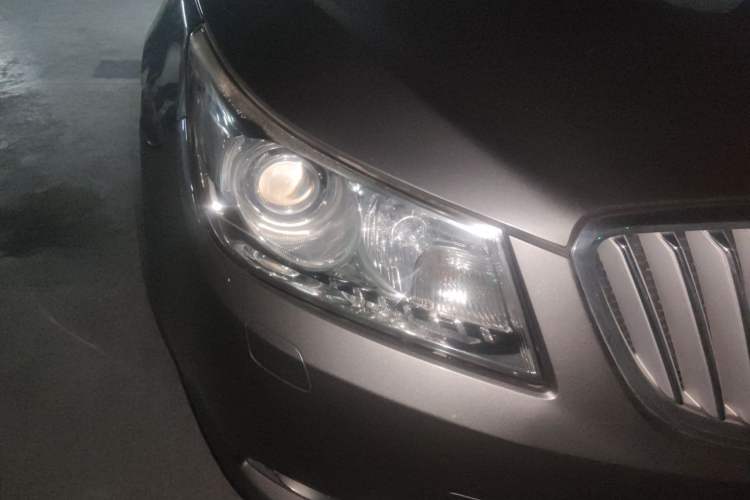 Used Buick LaCrosse 2011 2.4L SIDI Haoya Edition Right Front Headlight