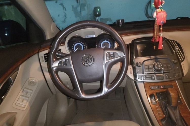 Used Buick LaCrosse 2011 2.4L SIDI Haoya Edition Steering Wheel