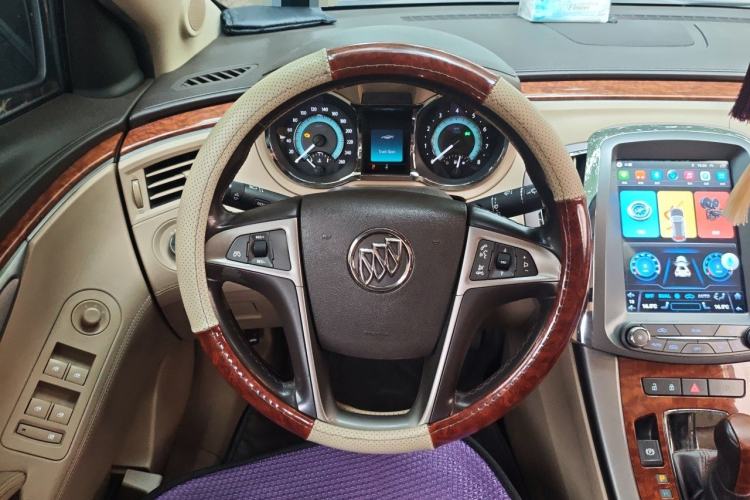 Used Buick LaCrosse 2011 2.4L SIDI Haoya Edition Steering Wheel