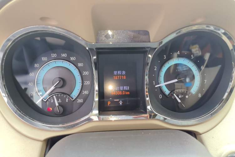 Used Buick LaCrosse 2011 2.4L SIDI Comfort Edition Instrument Cluster