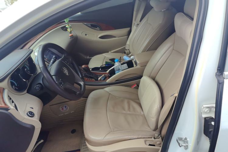 Used Buick LaCrosse 2011 2.4L SIDI Comfort Edition Left Front Seat