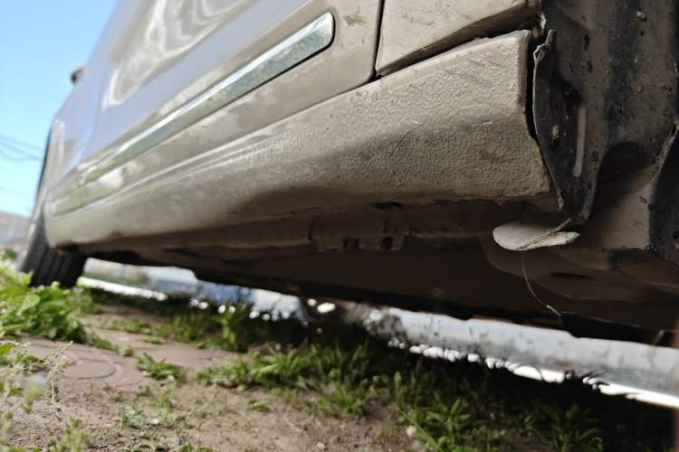 Used Buick LaCrosse 2011 2.4L SIDI Haoya Edition Chassis Front Right