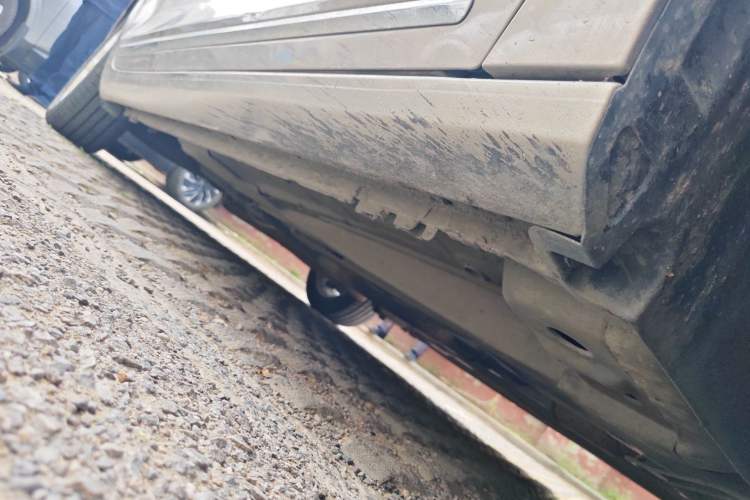 Used Buick LaCrosse 2011 2.4L SIDI Haoya Edition Chassis Front Right