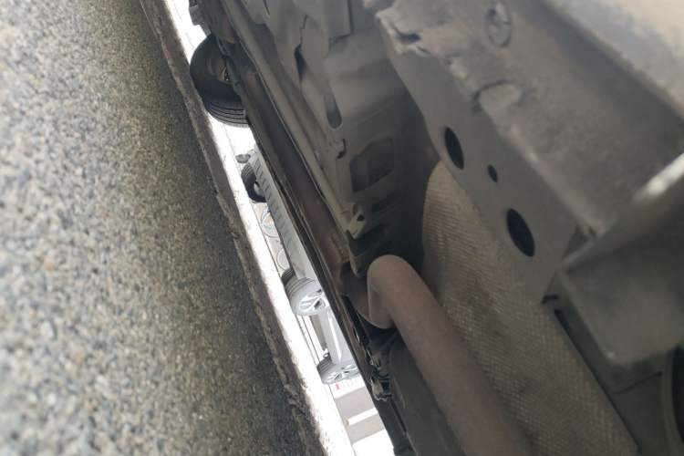 Used Buick LaCrosse 2011 2.4L SIDI Elegant Edition Chassis Rear Left