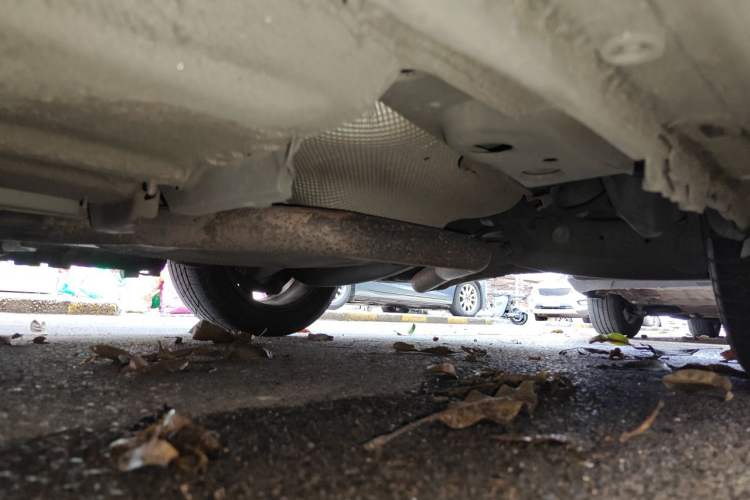 Used Buick LaCrosse 2011 2.4L SIDI Elegant Edition Chassis Rear Left