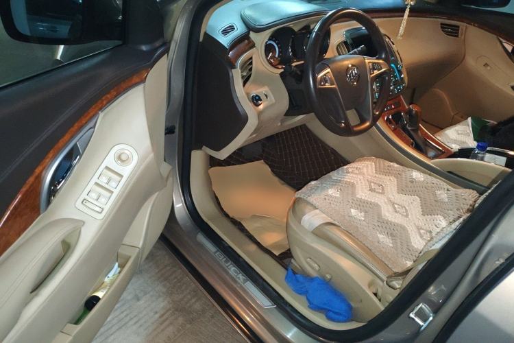 Used Buick LaCrosse 2011 2.4L SIDI Haoya Edition Driver Seat