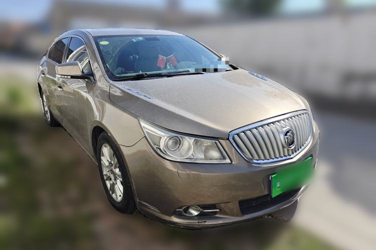 Used Buick LaCrosse 2011 2.4L SIDI Haoya Edition Front Right 45 Deg