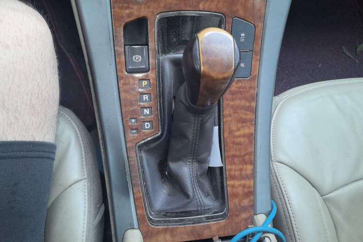Used Buick LaCrosse 2011 2.4L SIDI Haoya Edition Gear Lever