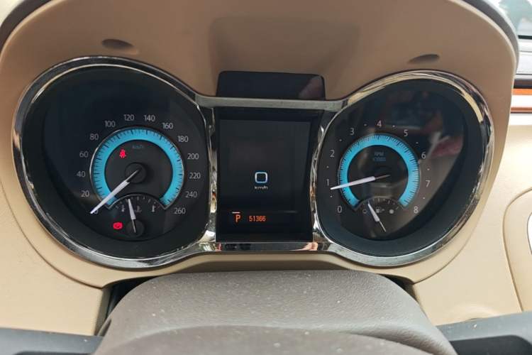 Used Buick LaCrosse 2011 2.4L SIDI Luxury Edition Instrument Cluster