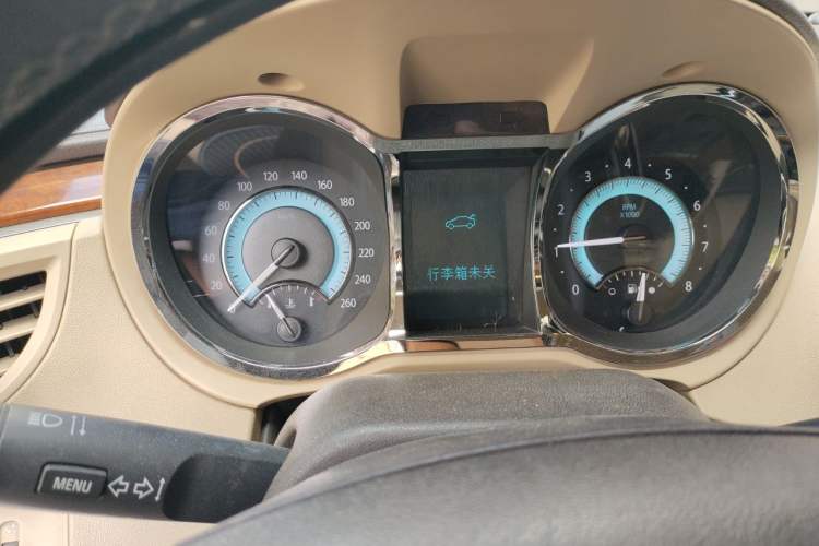 Used Buick LaCrosse 2011 2.4L SIDI Elegant Edition Instrument Cluster