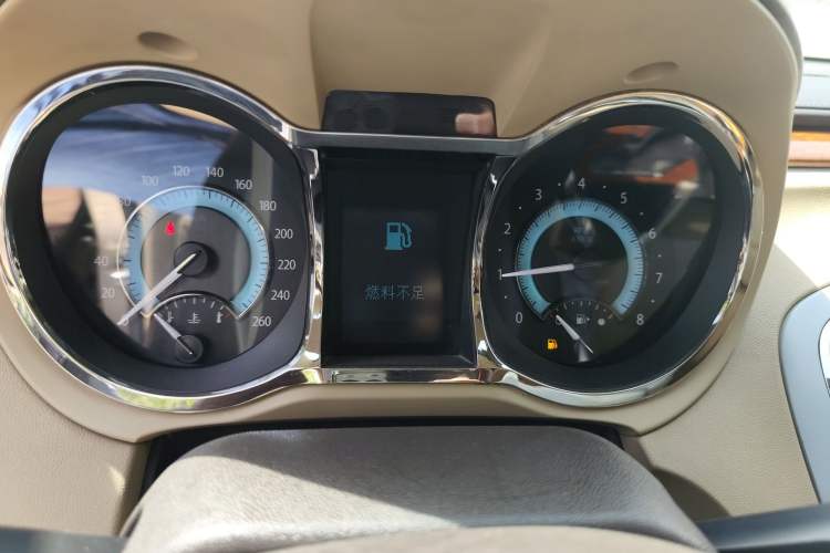 Used Buick LaCrosse 2011 2.4L SIDI Elegant Edition Instrument Cluster