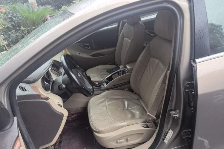 Used Buick LaCrosse 2011 2.4L SIDI Haoya Edition Left Front Seat