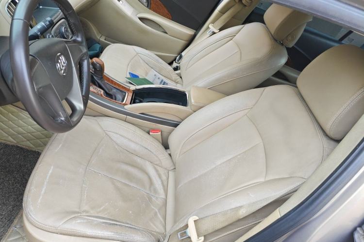 Used Buick LaCrosse 2011 eAssist 2.4L Elegance Edition Left Front Seat