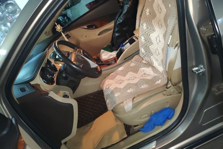 Used Buick LaCrosse 2011 2.4L SIDI Haoya Edition Left Front Seat