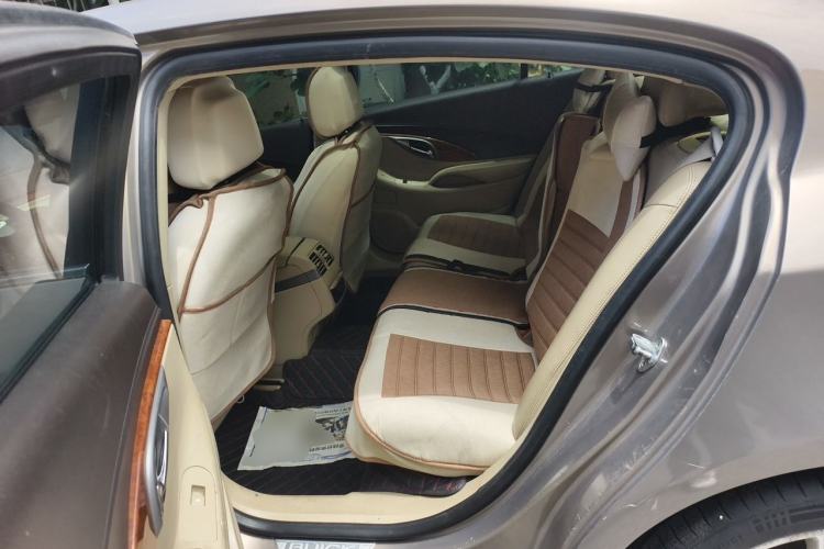 Used Buick LaCrosse 2011 2.4L SIDI Luxury Edition Left Rear Seat