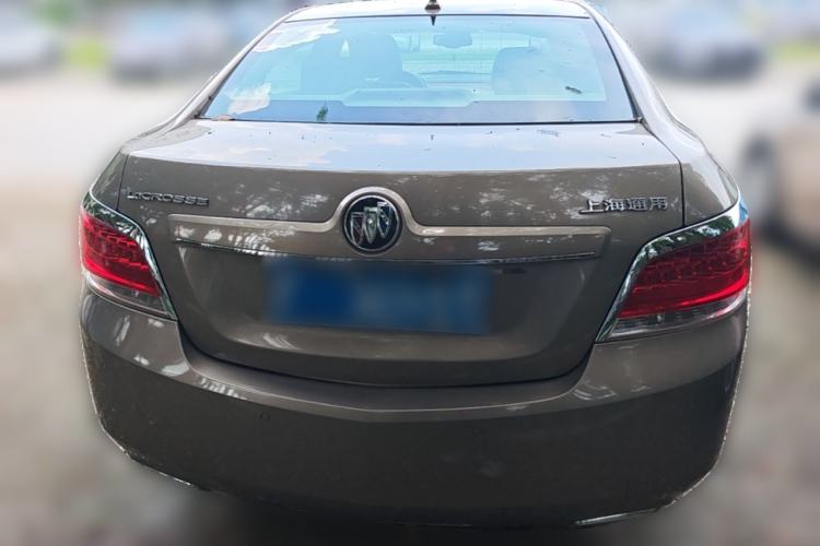 Used Buick LaCrosse 2011 2.4L SIDI Luxury Edition Rear
