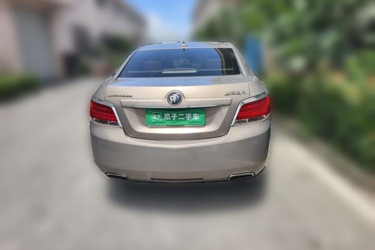 Used Buick LaCrosse 2011 2.4L SIDI Luxury Edition Rear