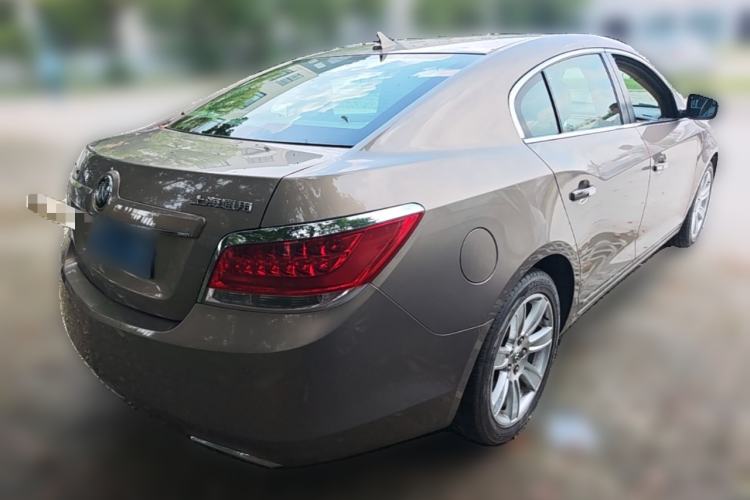 Used Buick LaCrosse 2011 2.4L SIDI Luxury Edition Rear Right 45 Deg