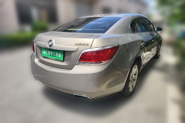 Used Buick LaCrosse 2011 2.4L SIDI Luxury Edition Rear Right 45 Deg