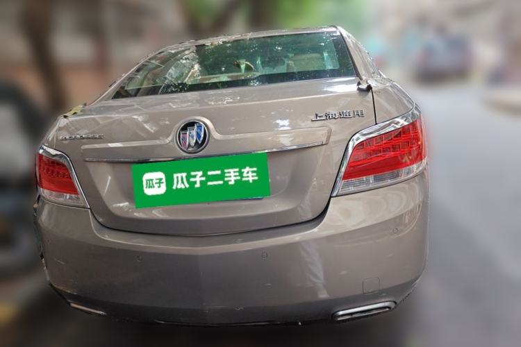 Used Buick LaCrosse 2011 2.4L SIDI Elegant Edition Rear