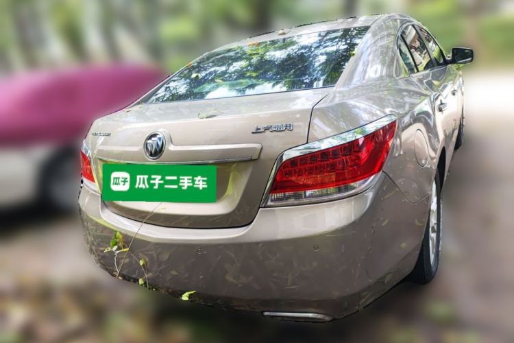 Used Buick LaCrosse 2011 2.4L SIDI Elegant Edition Rear