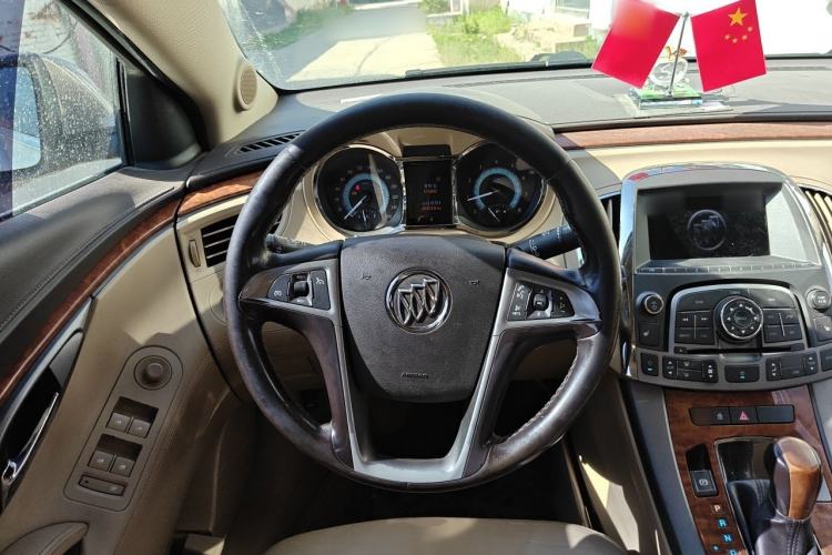 Used Buick LaCrosse 2011 2.4L SIDI Haoya Edition Steering Wheel