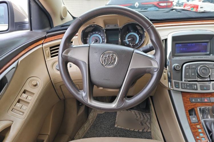 Used Buick LaCrosse 2011 eAssist 2.4L Elegance Edition Steering Wheel