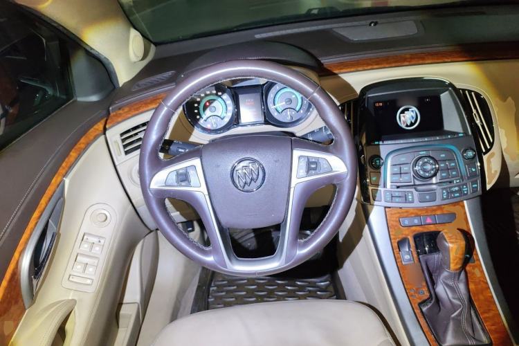 Used Buick LaCrosse 2011 2.4L SIDI Haoya Edition Steering Wheel