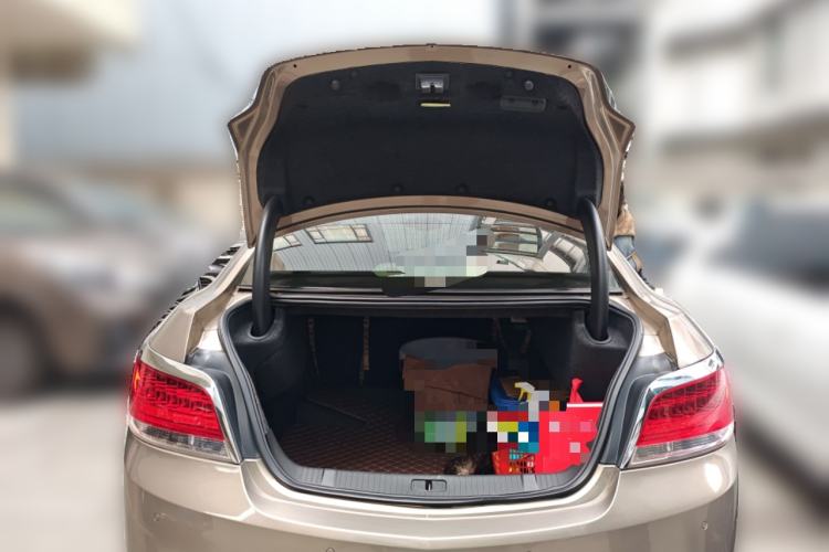 Used Buick LaCrosse 2011 2.4L SIDI Haoya Edition Trunk