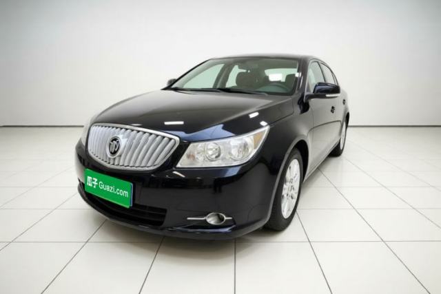 Ojetý Buick LaCrosse 2012 2.4L SIDI Elegant Edition