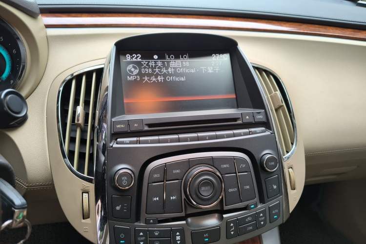 Used Buick LaCrosse 2012 2.4L SIDI Elegant Edition Audio And AC Panel