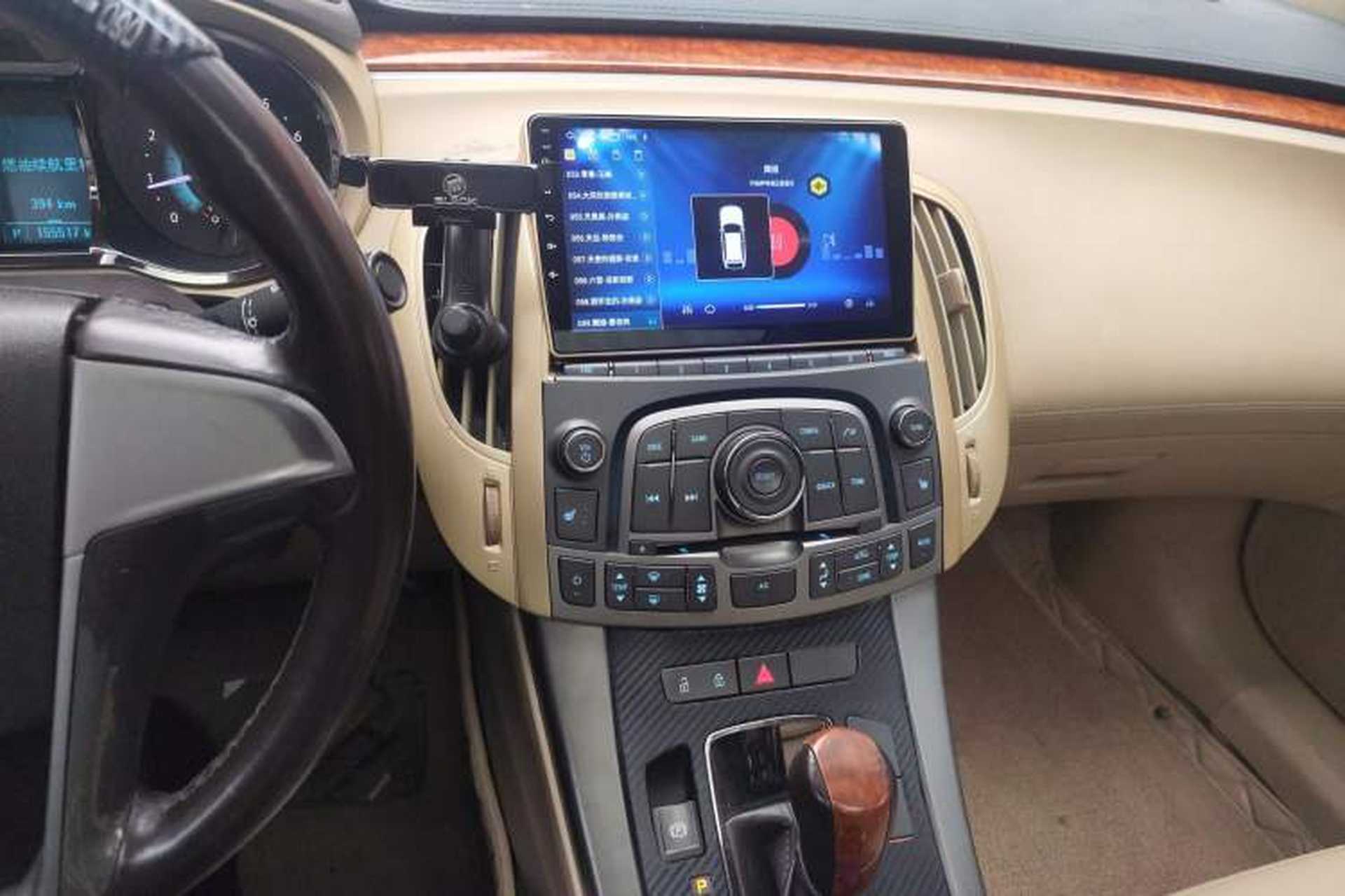 Used Buick LaCrosse 2012 2.4L SIDI Elegant Edition Audio And AC Panel