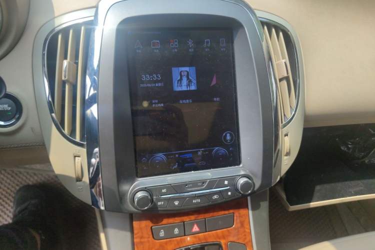 Used Buick LaCrosse 2012 2.4L SIDI Haoya Edition Audio And AC Panel