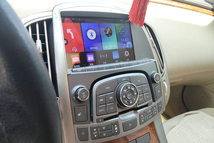 Used Buick LaCrosse 2012 2.4L SIDI Haoya Edition Audio And AC Panel