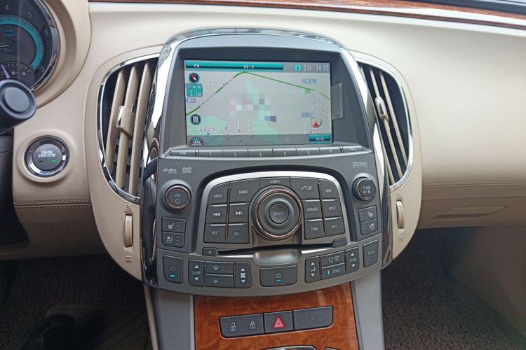 Used Buick LaCrosse 2012 2.4L SIDI Luxury Edition Audio And AC Panel