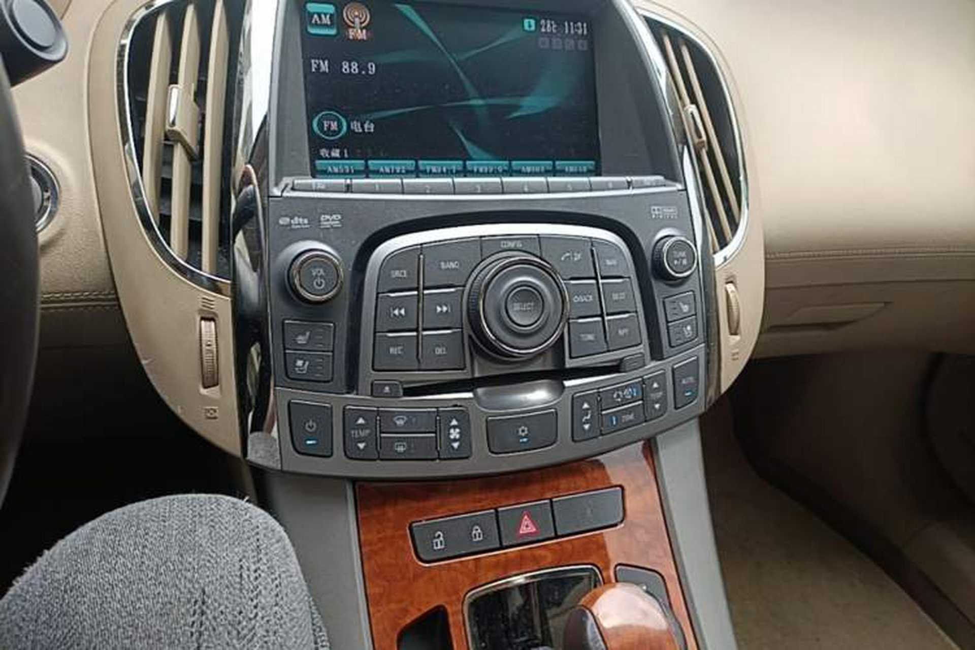 Used Buick LaCrosse 2012 2.4L SIDI Luxury Edition Audio And AC Panel