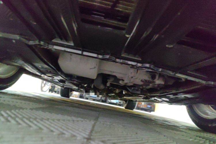Used Buick LaCrosse 2012 2.4L SIDI Elegant Edition Chassis Front
