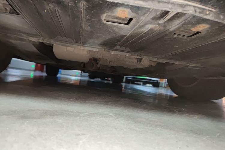 Used Buick LaCrosse 2012 2.4L SIDI Elegant Edition Chassis Front