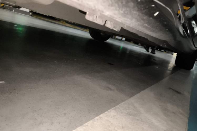 Used Buick LaCrosse 2012 2.4L SIDI Elegant Edition Chassis Front Left