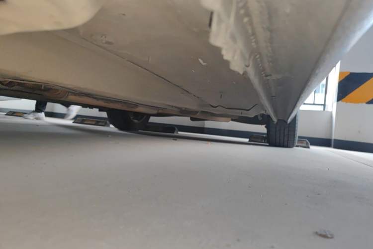 Used Buick LaCrosse 2012 2.4L SIDI Elegant Edition Chassis Front Left