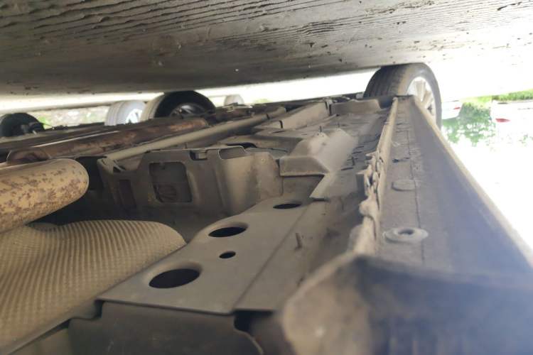 Used Buick LaCrosse 2012 2.4L SIDI Haoya Edition Chassis Front Left