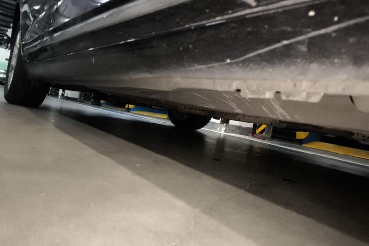 Used Buick LaCrosse 2012 2.4L SIDI Elegant Edition Chassis Front Right