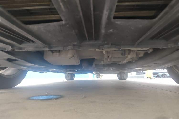 Used Buick LaCrosse 2012 2.4L SIDI Elegant Edition Chassis Front