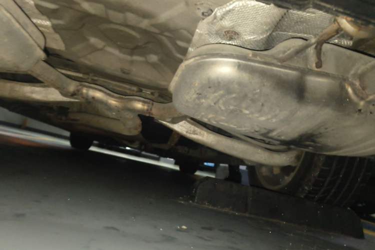 Used Buick LaCrosse 2012 2.4L SIDI Elegant Edition Chassis Rear