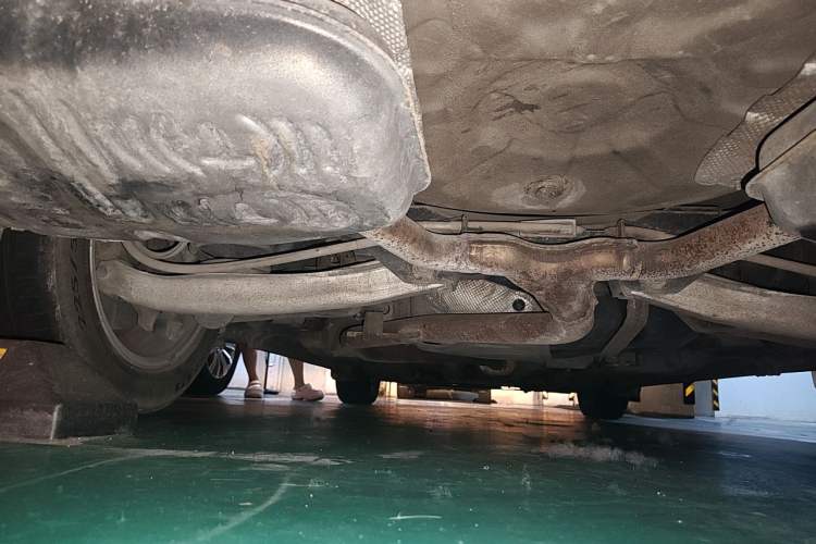 Used Buick LaCrosse 2012 2.4L SIDI Elegant Edition Chassis Rear