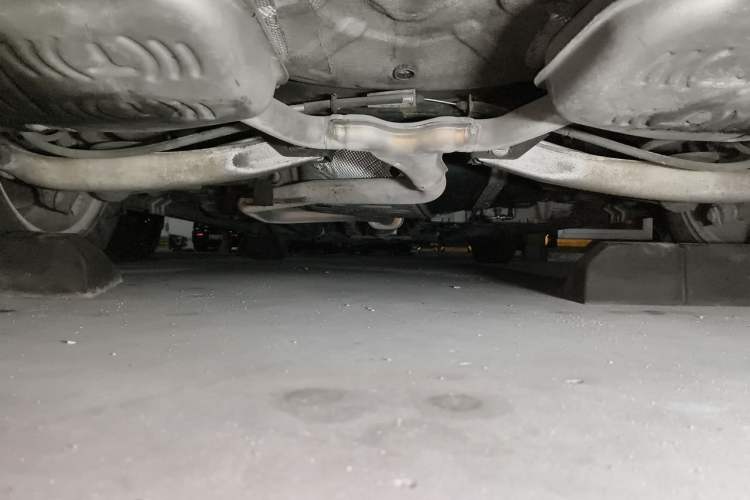 Used Buick LaCrosse 2012 2.4L SIDI Elegant Edition Chassis Rear