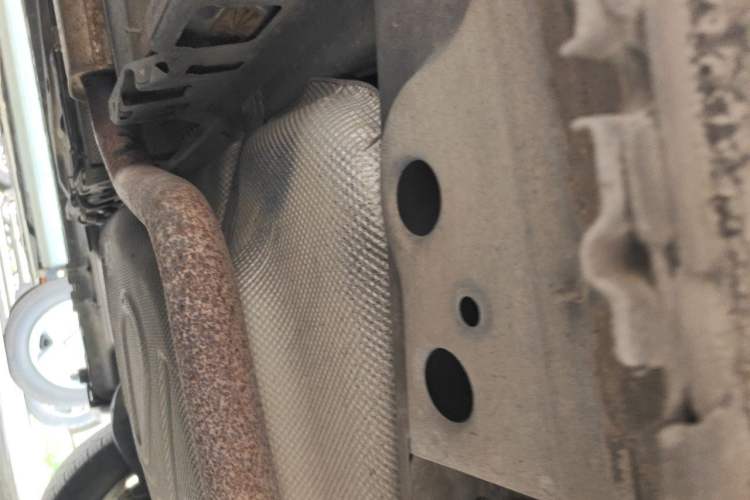 Used Buick LaCrosse 2012 2.4L SIDI Elegant Edition Chassis Rear Left